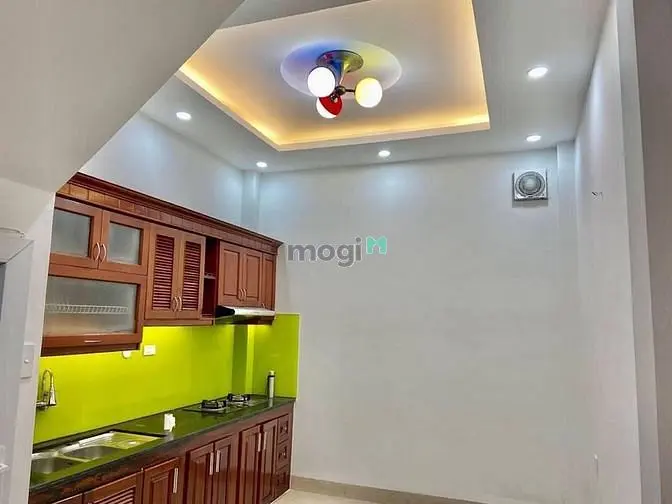 (Hiếm) Nhà Nguyễn Lương Bằng–Đống Đa Dt 40M2X4Tầng Giá 4.6 Tỷ 2 Thoáng