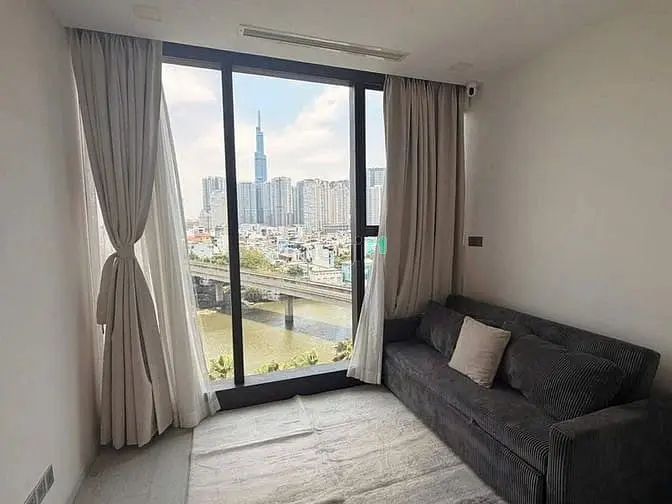 Bán Căn 2Pn Tại 𝗩𝗜𝗡𝗛𝗢𝗠𝗘𝗦 𝗚𝗢𝗟𝗗𝗘𝗡 𝗥𝗜𝗩𝗘𝗥 Q1 2Pn2Wc Shr