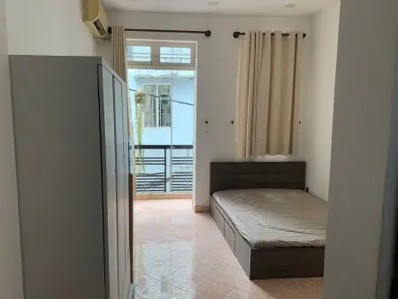 Studio Ban Công Lầu 1 - Nội Thất Đầy Đủ - Được Nuôi Pet