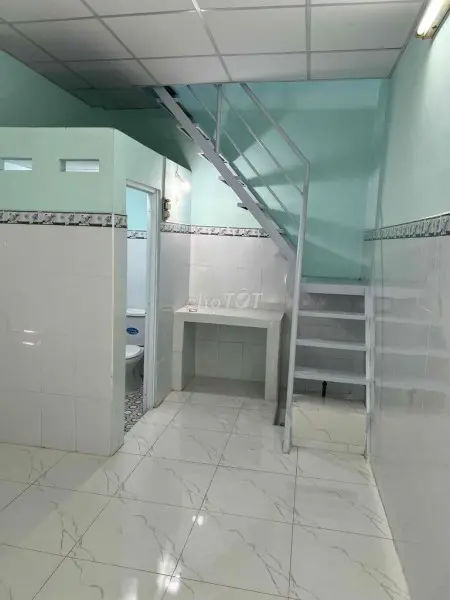 Cho Thuê Nhà Trọ Một Gác Đúc, Hẻm Trần Xuân Soạn Q7