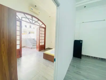 Căn Hộ 1Pn Riêng Ban Công, Gần Nhà Ga T3 Tân Bình