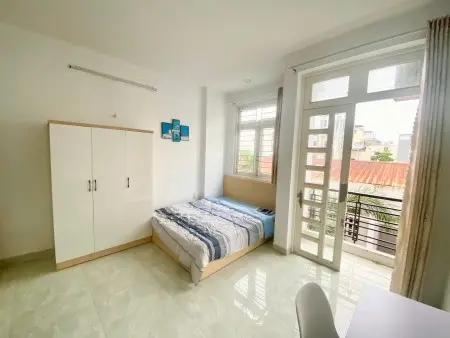 Phòng Cho Thuê Ban Công Full Nội Thất Nơ Trang Long Bình Thạnh Gần Văn Lang Chợ Bà Chiểu Quận 1