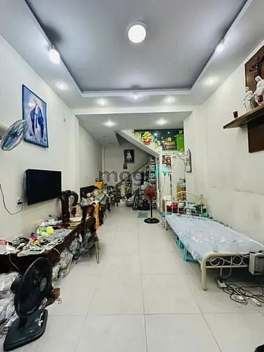Nhà Hẻm Phạm Văn Hai - Đường 6M Xe Tải - Lê Văn Sỹ - Đặng Văn Ngữ