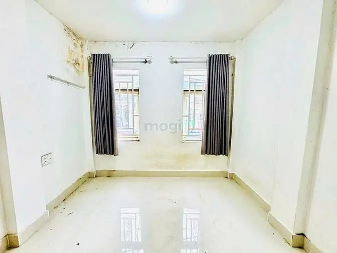 Hàng Hiếm P.21 - Bán Nhà 2 Tầng 35M2 - 2 Mặt Hẻm Xe Hơi Giáp Q.1