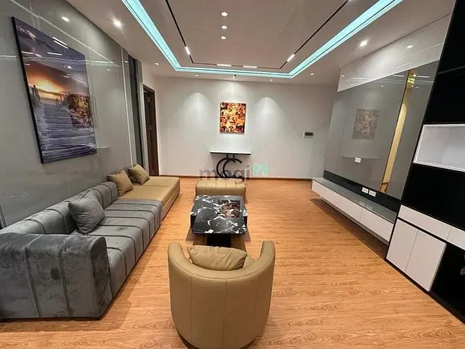 Bán Căn Hộ 3Ngủ Phố Hoàng Đạo Thuý Nhà Mới Đẹp Hiện Đại