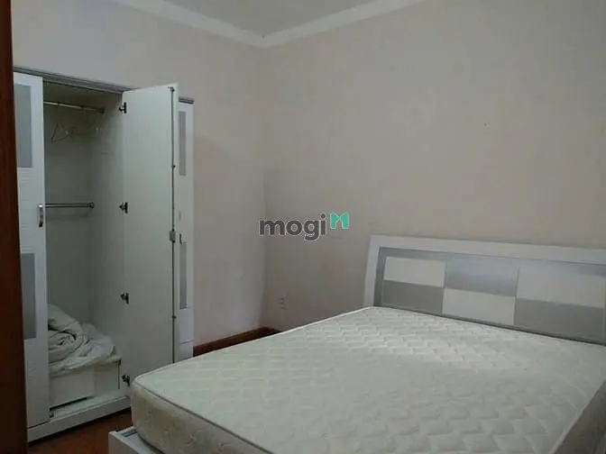 Chung Cư Cmt8, Bến Thành, Q1: 76M2, Nội Thất Mới, 12Tr/Tháng, 2Pn