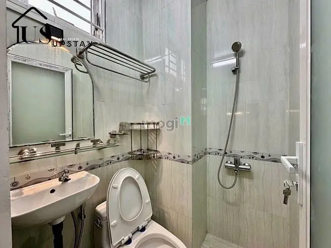 Chung Cư Cmt8, Bến Thành, Q1: 76M2, Nội Thất Mới, 12Tr/Tháng, 2Pn