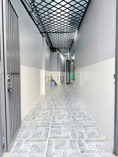 Nhà Phố Hiện Đại Kdc 83 Đào Tông Nguyên - Dân Trí Cao, Đường Thông 8M