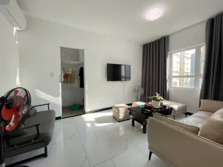 Chung Cư Cmt8, Bến Thành, Q1: 76M2, Nội Thất Mới, 12Tr/Th, 2Pn