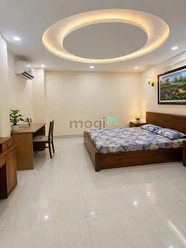 Bán Nhà Lý Thường Kiệt - Sát Quận 10 - 80M2 - 5 Tầng - Ngang 5.5M