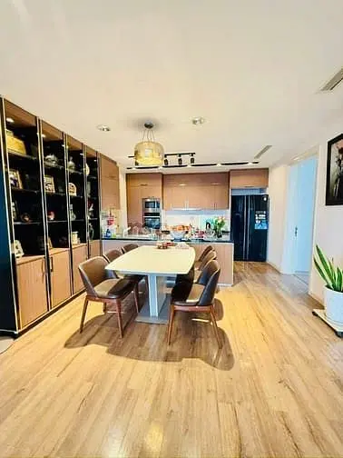 Bán Cantavil Hoàn Cầu ✔️Địa Chỉ: 600A Điện Biên Phủ, P Thạnh Mỹ Tây