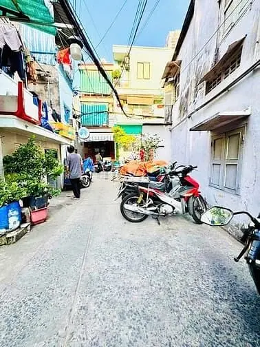 Bán Đất Tặng Nhà C4 50M2 (3,8M X 14M) - Lô Góc Giá Chỉ Nhỉnh 100Tr/M2