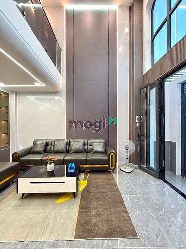 Nhà 1 Sẹc Thạnh Lộc 15, Dt:5,5X10M, Lửng, 3 Lầu, 5Pn, P.thờ, S.thượng