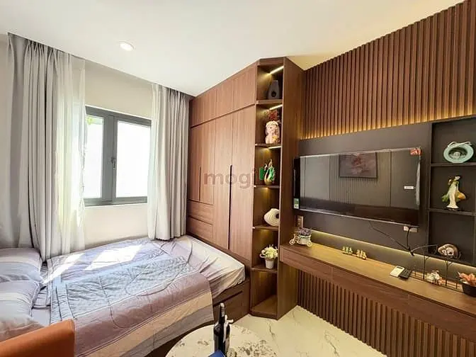 Chính Chủ Bán Căn Hộ Dịch Vụ Ở Q10 Mới 100%, Thuê Khoán 95Tr/ Tháng.