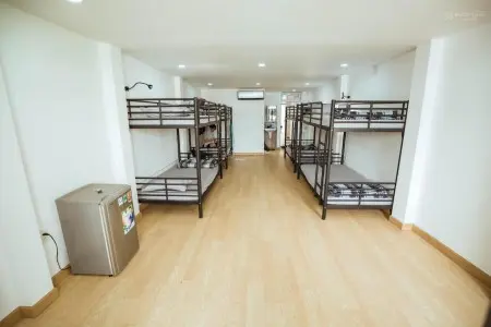 Ktx Thang Máy Tại Trung Tâm Quận 10, Cách 5P Qua Sư Vạn Hạnh, Trường Bách Khoa, 3/2, Giá 1Tr3/Th