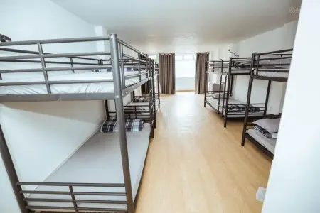 Ktx Thang Máy Tại Trung Tâm Quận 10, Cách 5P Qua Sư Vạn Hạnh, Trường Bách Khoa, 3/2, Giá 1Tr3/Th