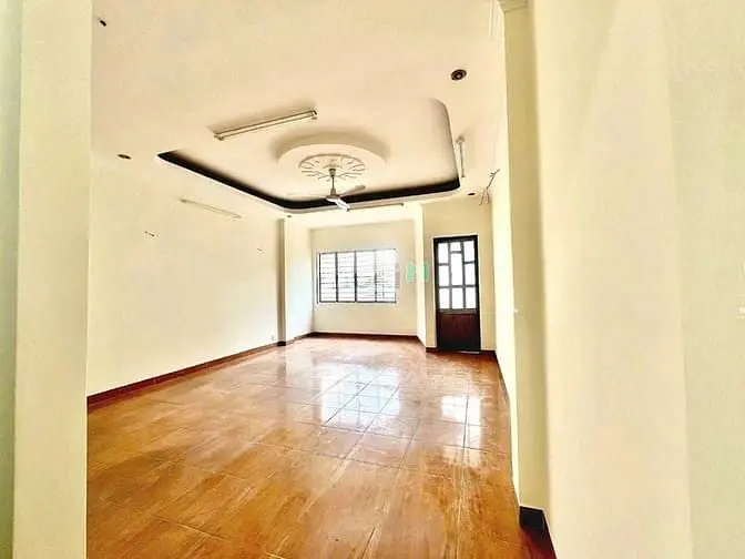 Cho Thuê Nhà Mt Ni Sư Huỳnh Liên- Dt 5X20- Đúc 3 Lầu+St- 5Pn- 4Wc