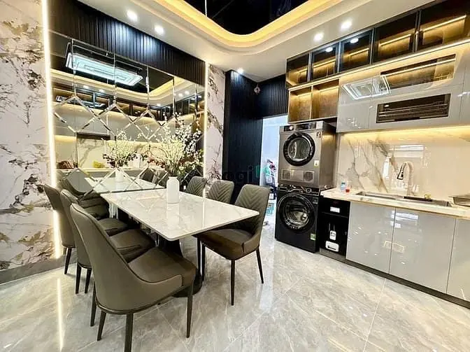 Nhà Phố Hẻm Xe Hơi - Đủ Nội Thất Vào Ở Ngay - 1886 Huỳnh Tấn Phát