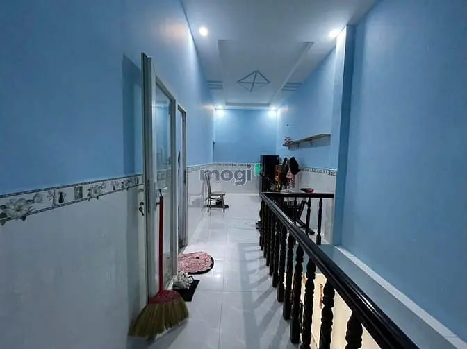 Bán Nhà 1 Trệt 1 Lầu Đường 109 Phước Long B, Dt Đất 70M2