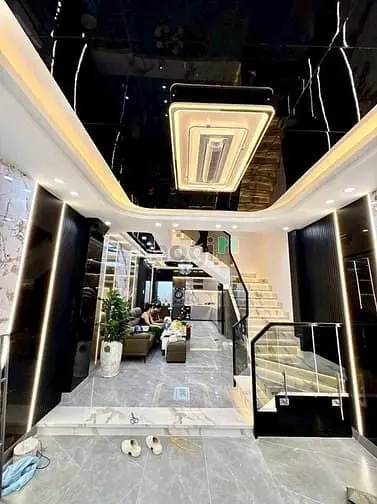 Nhà Phố Hẻm Xe Hơi - Đủ Nội Thất Vào Ở Ngay - 1886 Huỳnh Tấn Phát