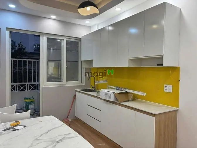 Chung Cư Nguyễn Trãi, Bến Thành, Q1, 75M2, 2Pn, 1Wc, Nội Thất, 11Tr/Th