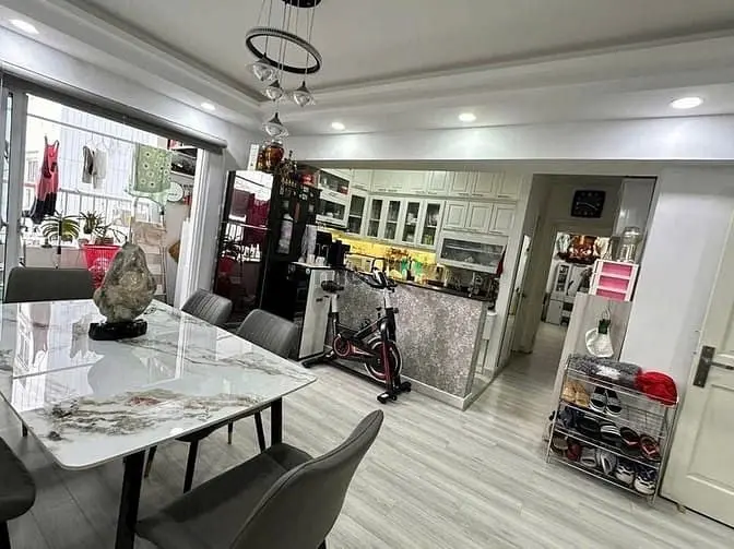 Cần Bán Gấp Căn Hộ 2Pn-2Wc Chung Cư Bàu Cát 2 (Lô Thang Máy) Quận Tb