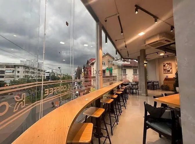 Ngang 9M - Cho Thuê Nhà Mặt Tiền 223 Phan Xích Long, P2, Phú Nhuận