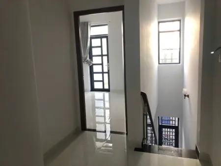 Phòng Trọ Trong Nhà Nguyên Căn