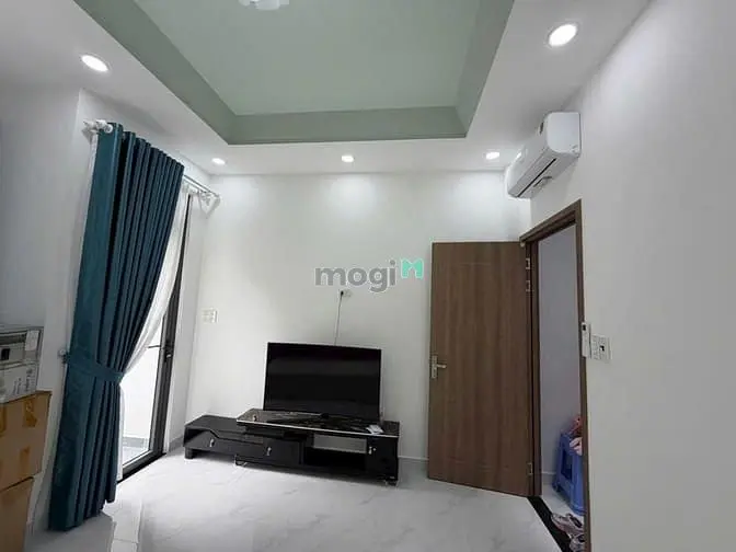 Nhà Mới- Đúc 2 Lầu- Hxh Trường Chinh- Dt 4.8X12- Nhỉnh 8 Tỷ