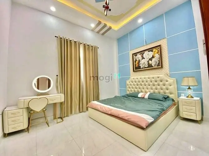 • Nhà Rẻ Chốt Lẹ Hxh Hải Thượng Lãn Ông P.10 Q5 Giá1,890Tr (Tl) 44,8M2