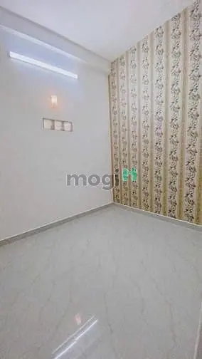 Giá Giảm Mạnh Nhà Hẻm Hồng Bàng P.11 Q5 1Tỷ660 (Tl) 3.15X14.2M Ở Ngay