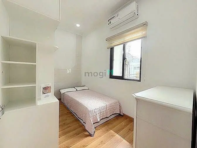 Bán Nhà Mt Đẹp Nguyễn Du, Gò Vấp 39M2 Giá 1320Tr Sổ Sẵn Hẻm Xe Hơi 4M