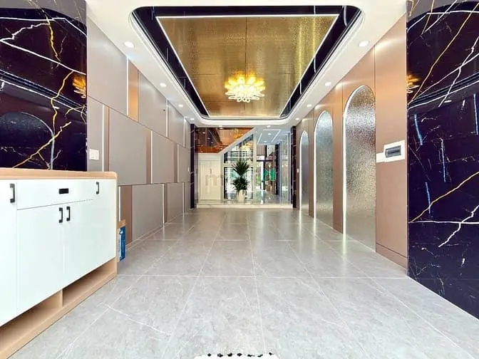 Nhà Có Thang Máy, Đường Thông, Bên Ubp, Dt:4X20M, Lửng, 3 Lầu, 4Pn