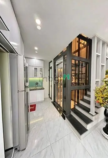 Giải Phóng - 36M2 X 6 Tầng Thang Máy Xịn - Ô Tô - 8.68 Tỷ