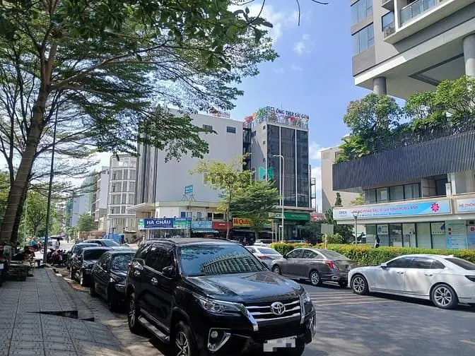 Cho Thuê Tòa Nhà 121 Lê Hiến Mai Quận 2 Khu Hành Chính 7 Tầng +Pccc