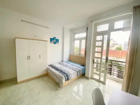 Phòng Trọ Bình Thạnh Có Ban Công, Đầy Đủ Nội Thất Gần Văn Lang, Tiện Qua Chợ Bà Chiểu, Quận 1