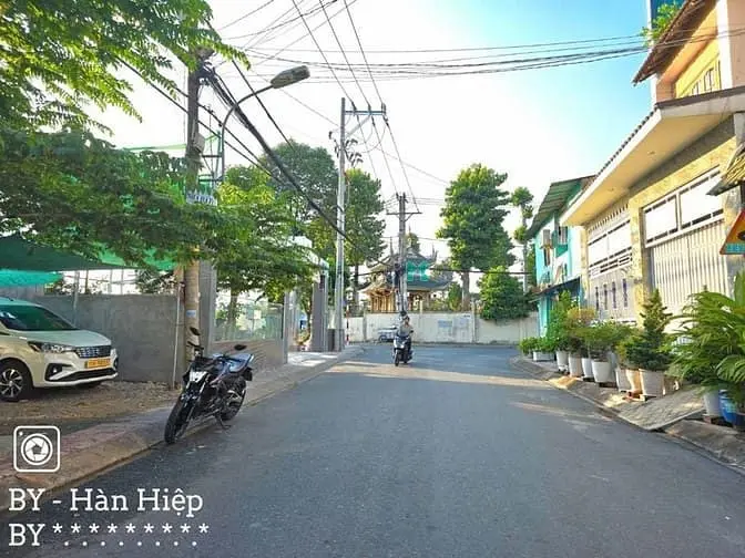 Bán 2 Lô Liền Kề Mặt Tiền Đường 102 Lã Xuân Oai, Q9 - Dt : 62M2 Lô