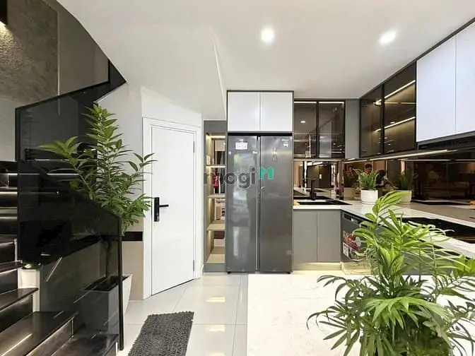 [ 3 Tỷ 025] Nhà 5 Tầng - Ngang 5.5M - Khu Vip Phú Nhuận Hxt Đ.t Điểm