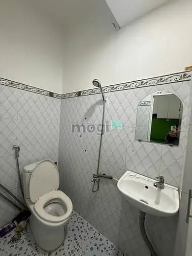 Hẻm Xe Hơi Bình Tân, 2 Tầng, 3.5 X11, 2 Phòng Ngủ, Chỉ Hơn 3 Tỷ