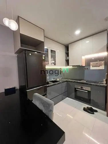 Căn Hộ Saigon Royal Q4- 2Tỷ400 58M2- Ntdd Thiết Kế Hiện Đại- Ở Ngay.
