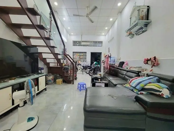 Nhà Bán Nguyễn Phúc Chu, Hxh, Sổ Vuông A4, Gần Mặt Tiền, 50M2, 5.4 Tỷ