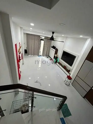 Nhà Đẹp Ngay Ngã Tư Bảy Hiền - Lạc Long Quân, Ni Sư Huỳnh Liên