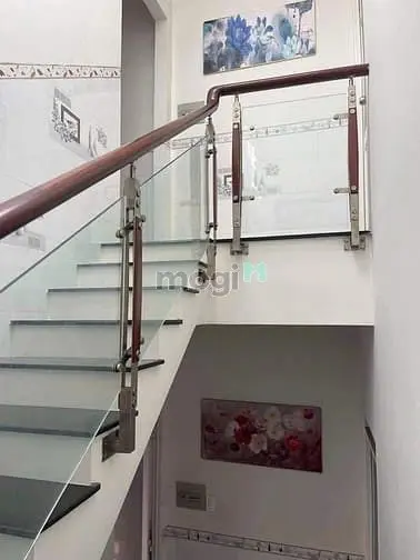 Nhà Đẹp Đường 5M - Nguyễn Bặc - Hoàng Sa - Buôn Bán Tốt