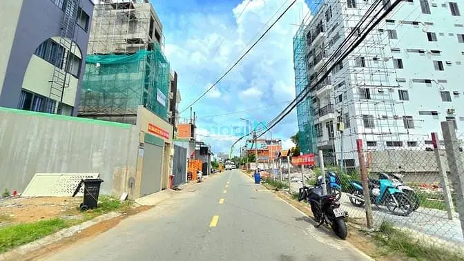 Bán Đất Mặt Tiền Võ Văn Hát , Long Trường ,Q9 - Dt: 92M2 Giá 6 Tỷ 800