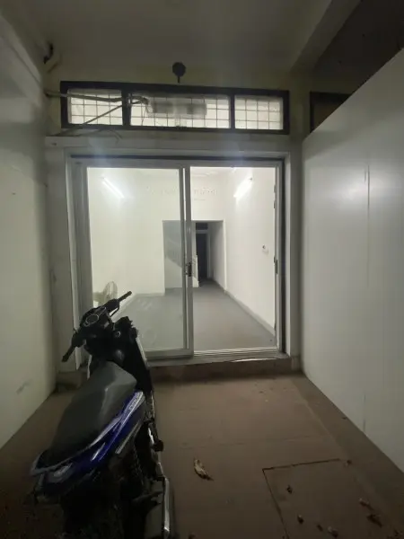 Cho Thuê Nhà Mặt Phố Quan Đông, Quan Hoa, Kinh Doanh Sầm Uất. 13 Triệu/Tháng. Dt 45M X 4 Tầng, 6 Ngủ, 1 Khách.