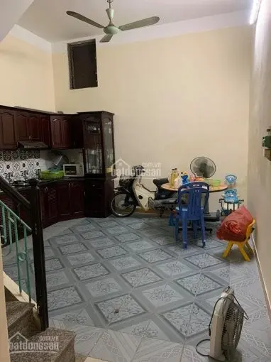 Cần Cho Thuê Gấp Nhà 3 Tầng Nguyên Căn Tại Linh Nam