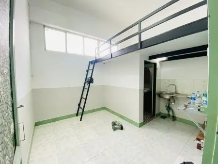 Phòng Trọ Có Gác Ngay Etown Cộng Hoà -> Gần Nhà Ga T3