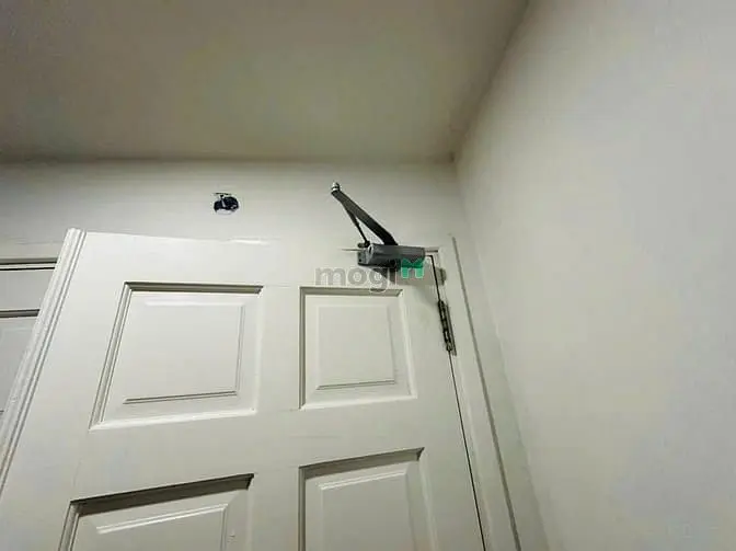 Chung Cư Bàu Cát, Căn Góc, 2Pn, 2Wc, Sẵn Máy Lạnh, 10Tr/Th, Bancong.