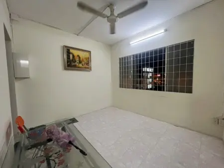 Chung Cư Hoàng Hoa Thám, 40M2, 1P Ngủ, Ntcb, 5,5Tr/Th