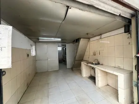 Cho Thuê Nhà Nguyên Căn 30M2 Mặt Đường Lĩnh Nam Có Thể Kinh Doanh .